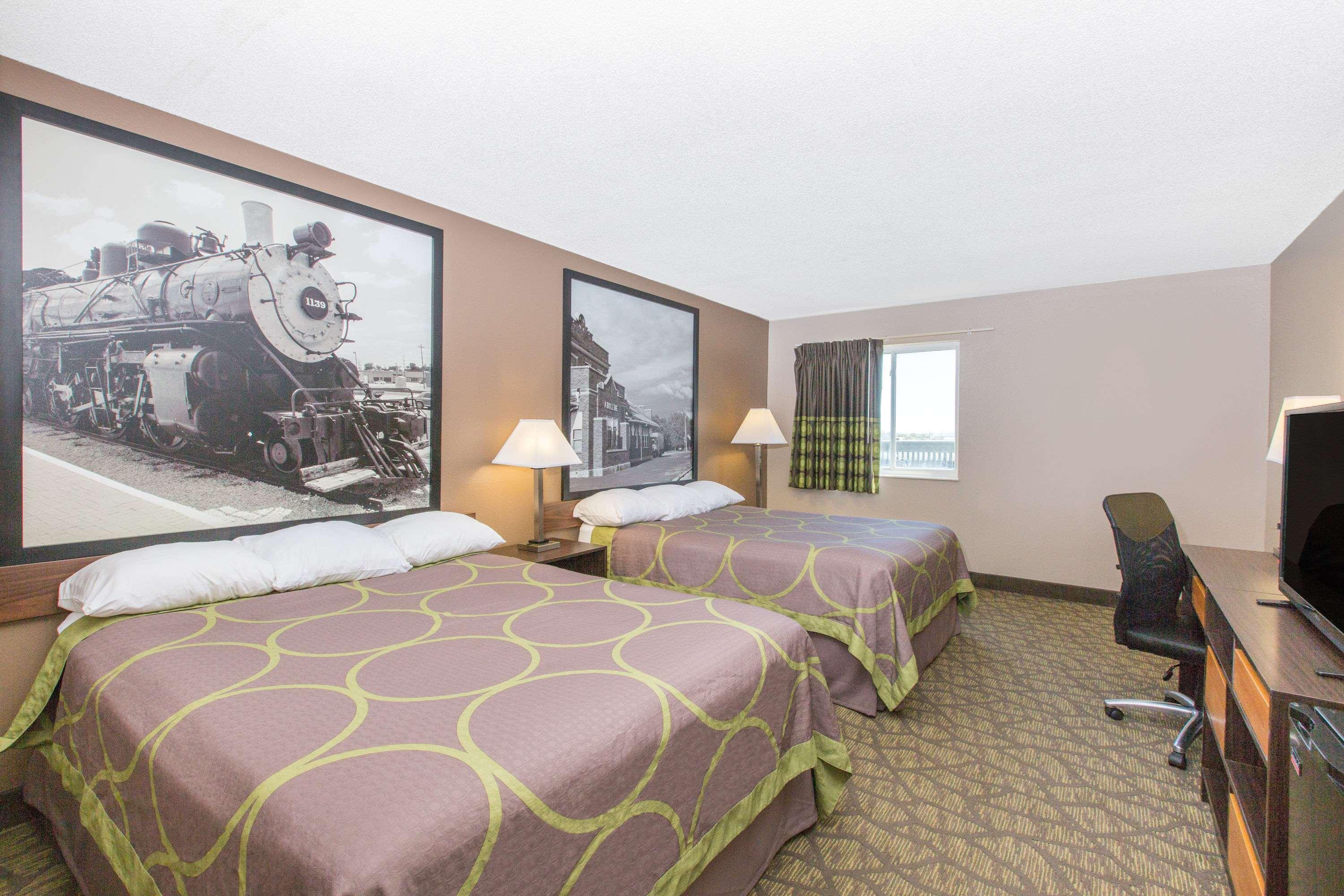 Super 8 By Wyndham Belleville Esterno foto